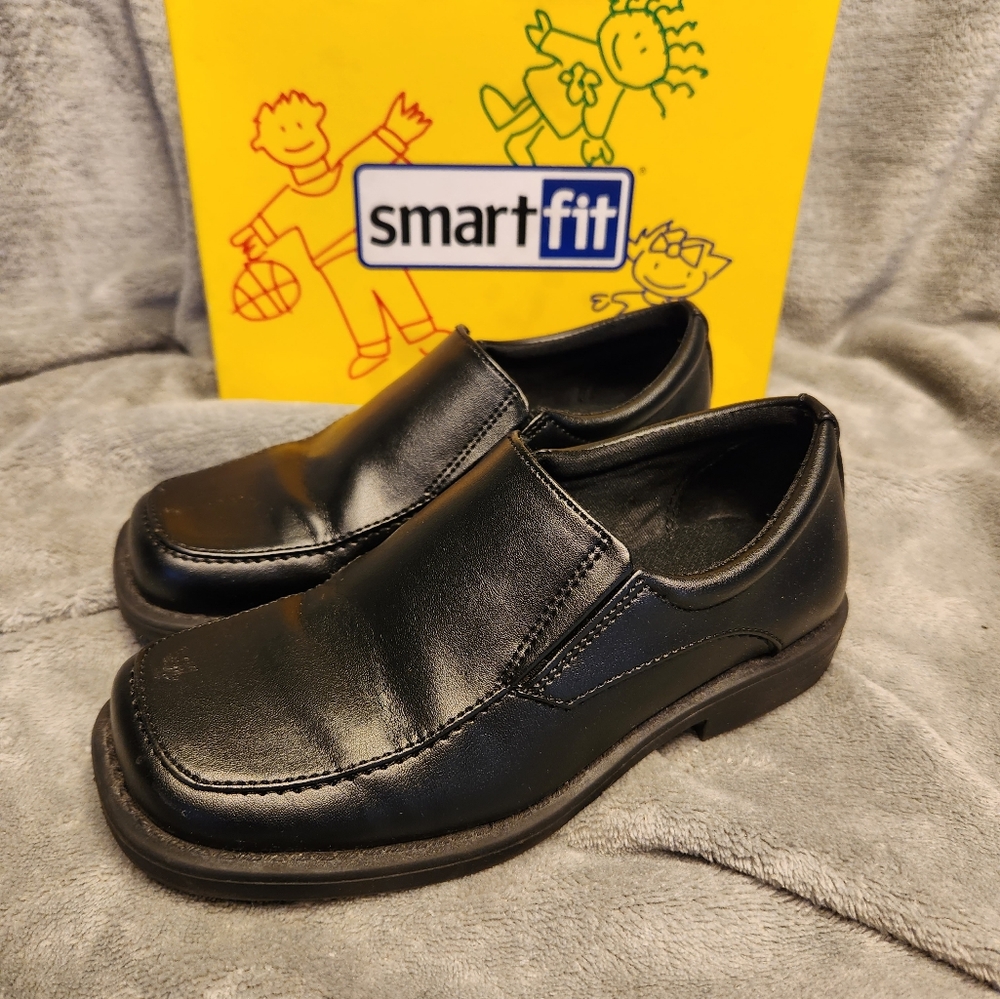 Smart Fit Black Slip-On Loafers
